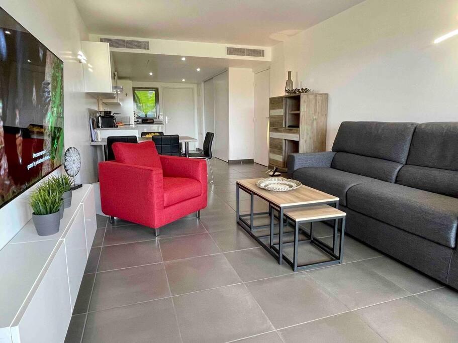 Superbe Appartement, Piscine, Vue Mer Et Montagnes アンティーブ エクステリア 写真