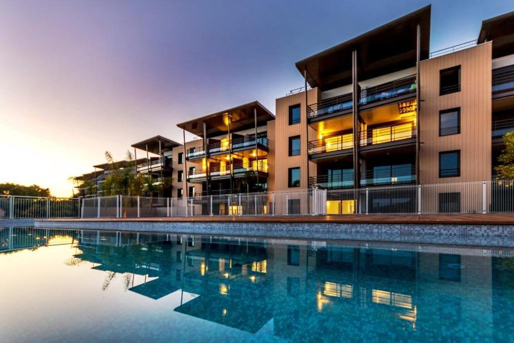 Superbe Appartement, Piscine, Vue Mer Et Montagnes アンティーブ エクステリア 写真