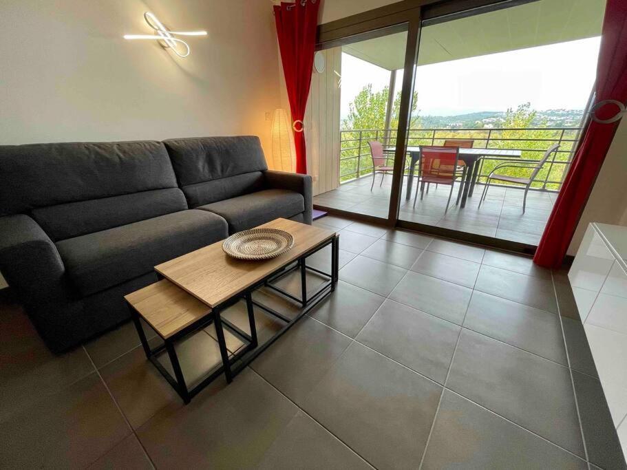 Superbe Appartement, Piscine, Vue Mer Et Montagnes アンティーブ エクステリア 写真